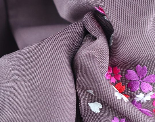 卒業式袴単品レンタル[刺繍・総柄]チャコール×紫の市松に桜刺繍[身長163-167cm]No.520